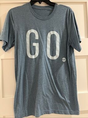 GO Graphic Tee in Dusty Blue